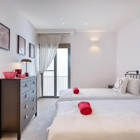 3br Countryside Townhouse With Chillout Cave Dingli