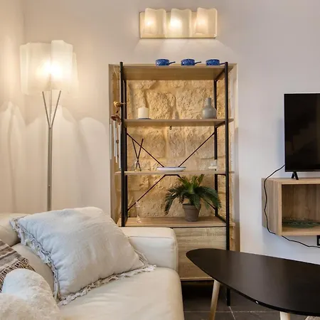3br Countryside Townhouse With Chillout Cave *