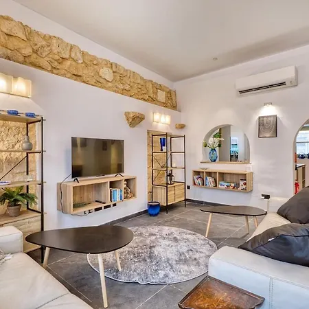 Nyaraló 3br Countryside Townhouse With Chillout Cave Dingli