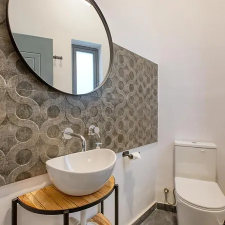 3br Countryside Townhouse With Chillout Cave Nyaraló