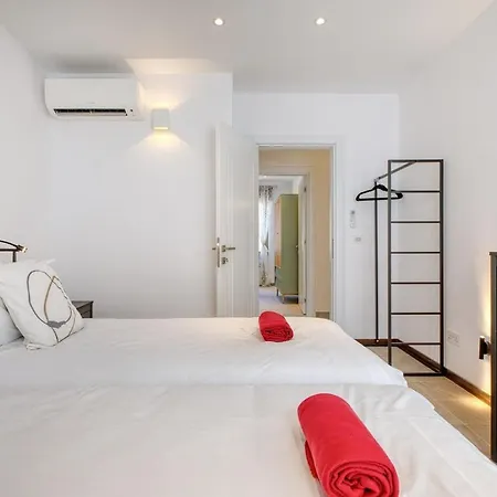 Nyaraló 3br Countryside Townhouse With Chillout Cave Dingli